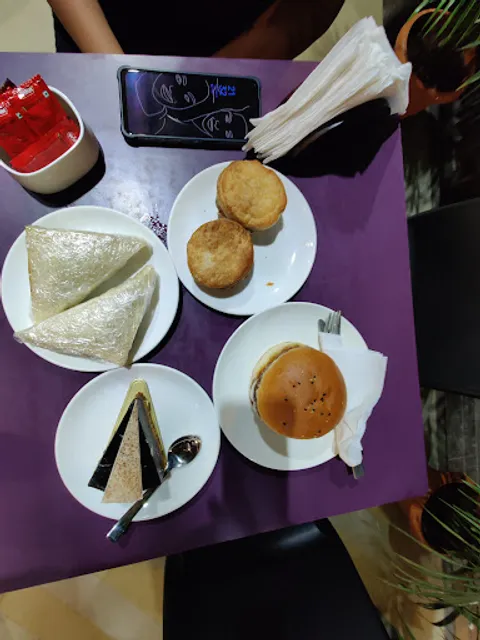 The Family Table By Josephs