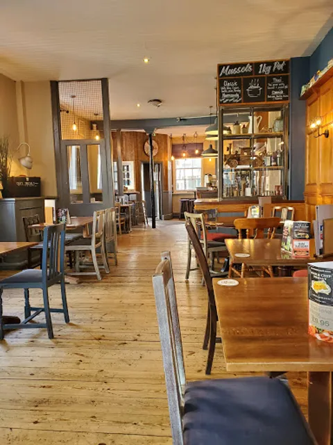 The Phoenix Bar and Eatery