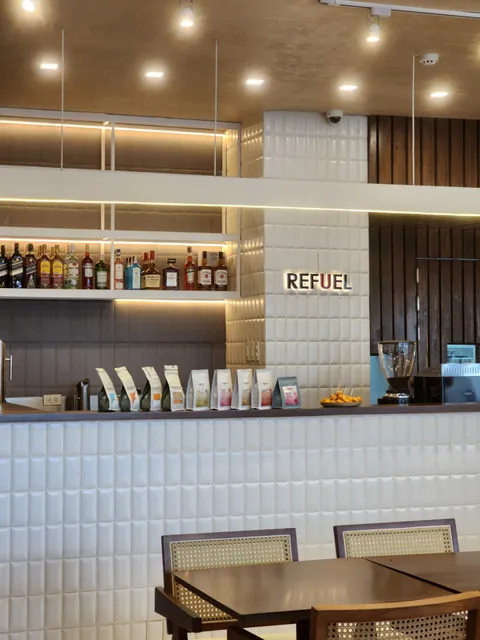 Refuel Specialty Coffee + Bistro