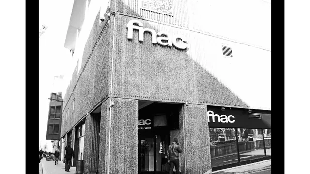 FNAC
