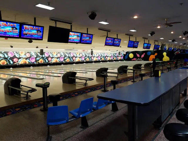 Howell Lanes