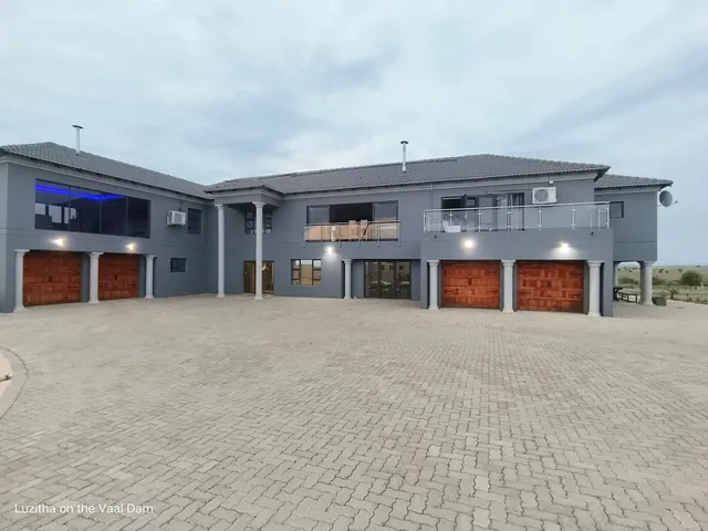 LuziTha Lodge on the Vaal