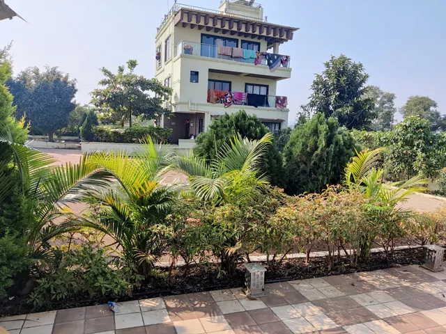 The Highland - Lake View Villa in Pune