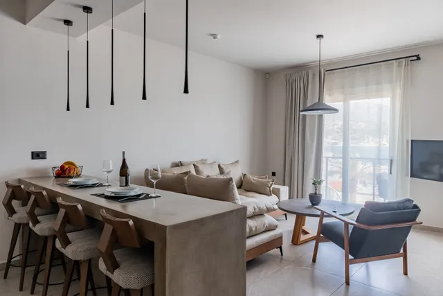 Chelmis Sea Front Apartments