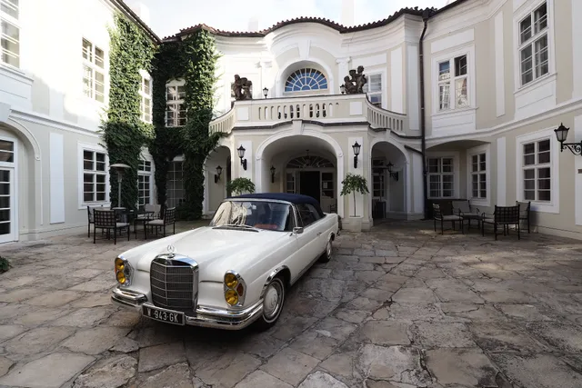 Historic Centre Apartments IV