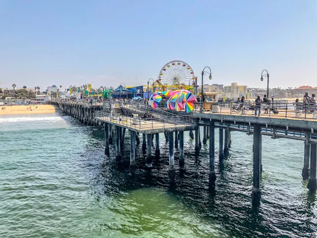 Santa Monica Pier Fishing Platform