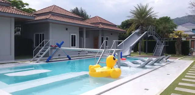 Marble Huahin Pool Villa