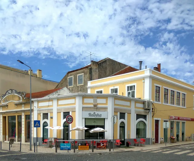 Pastelaria e cafeteria 'Rainha'