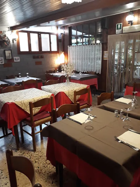 Trattoria Pizzeria Picchetto