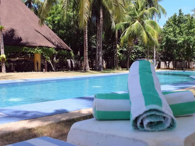 Cordova Reef Village Resort