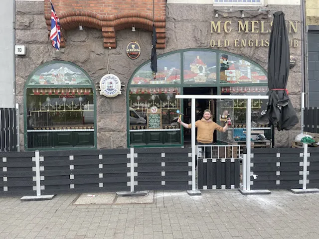 McMelson Old English Pub