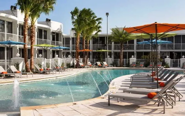 Renaissance Orlando Resort – Disney Springs® Area