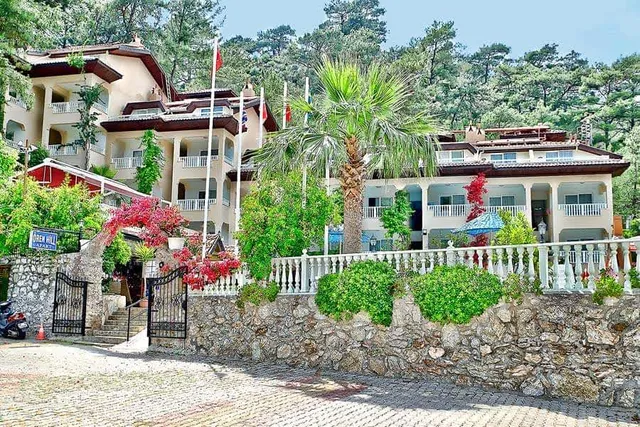 Oren Hill Apart Hotel