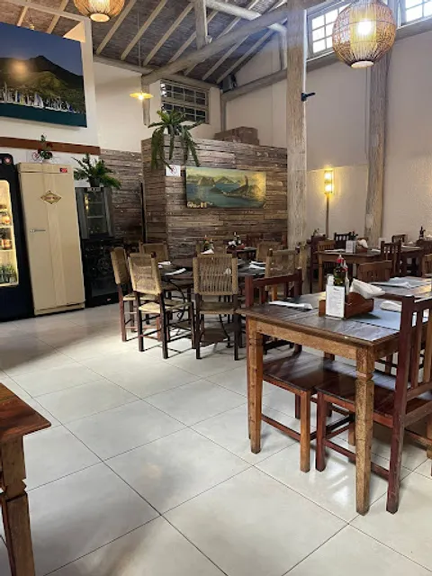 Restaurante e Pizzaria Alecrim Ilhabela Centro Vila