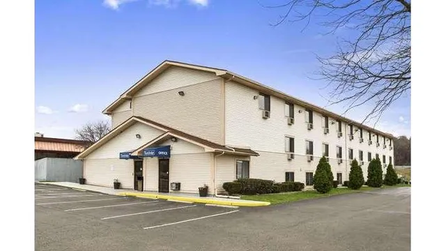 Travelodge by Wyndham Battle Creek