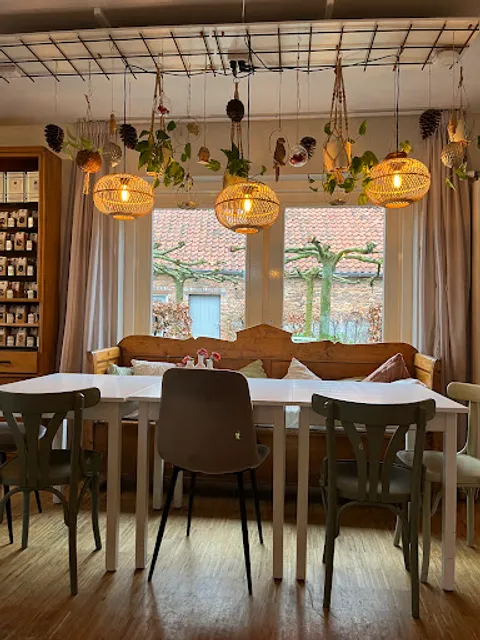 De Torteltuin - Theeschenkerij, Theeboetiek en B&B