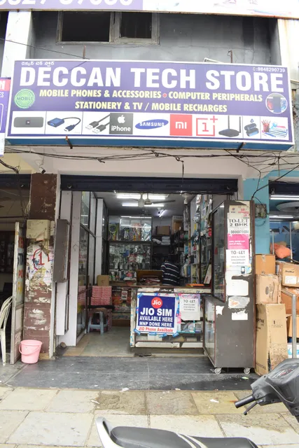 Deccan tech store
