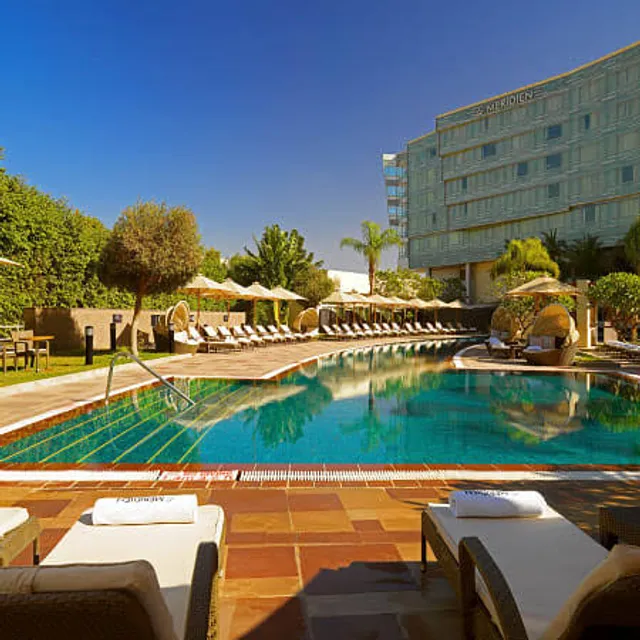 Galaxy Royal Suites Hotel