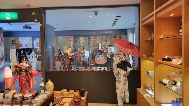 大阪文化館・天保山 響-HIBIKI-