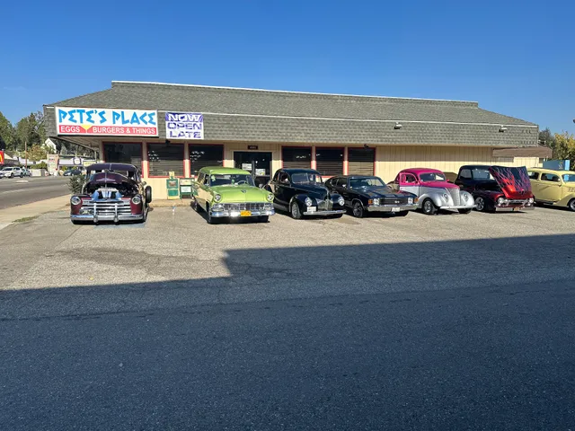 Yosemite Buns & Shakes