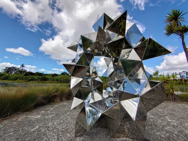 Auckland Airport Sculpture Park