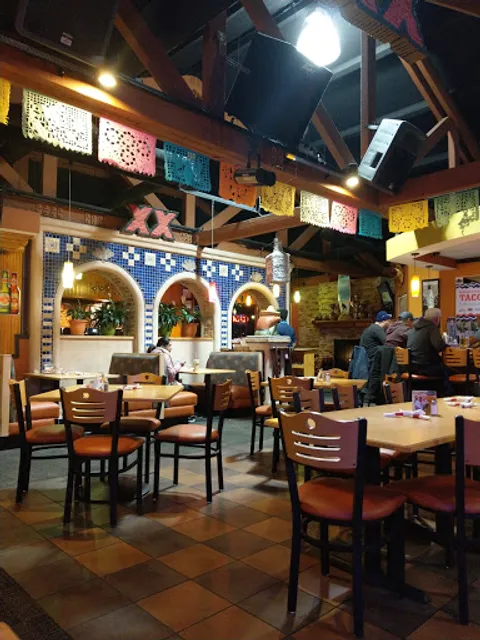 Los Ocampo Restaurant & Bar