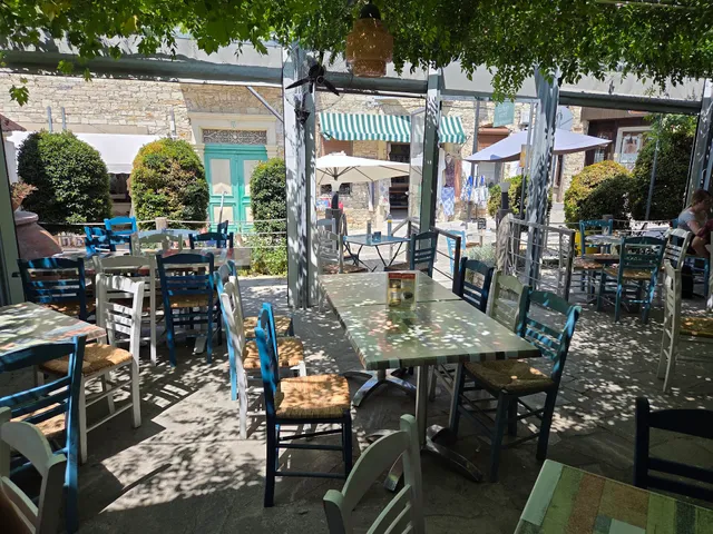 Coffee Yard Cafe-Restaurant