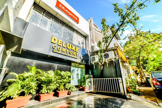 FabExpress Deluxe Comfort - Hotel in Andheri West, Mumbai