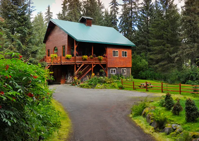 Carriage House Accommodations