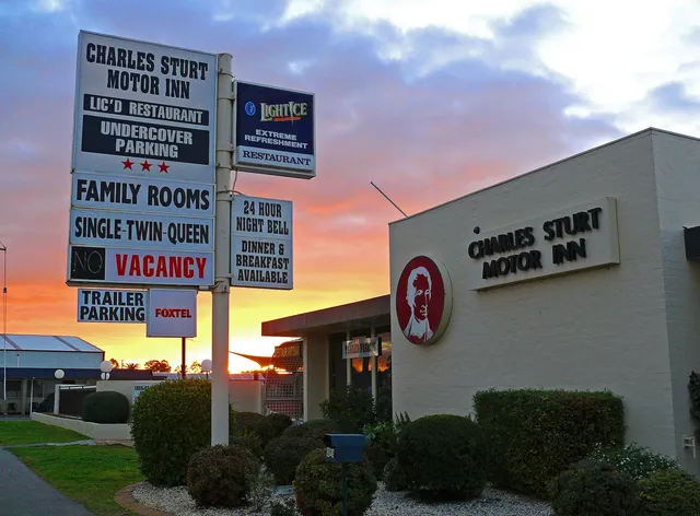 Charles Sturt Motor Inn