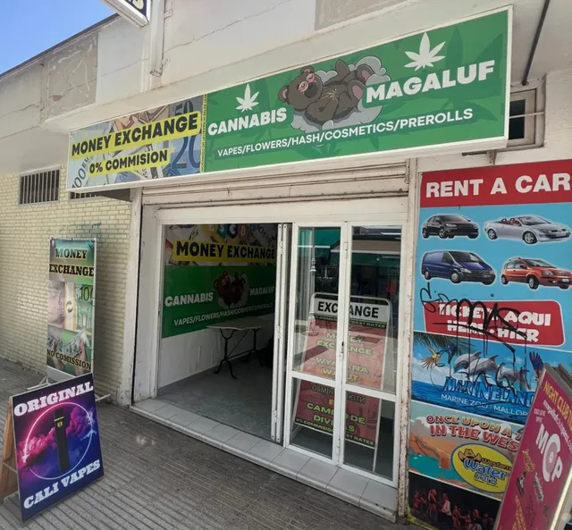 Happy Cloudz ( Cannabis Magaluf )