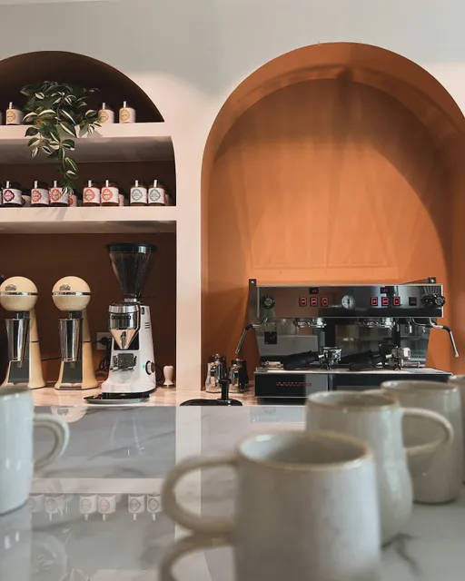 Hugo coffee & brunch