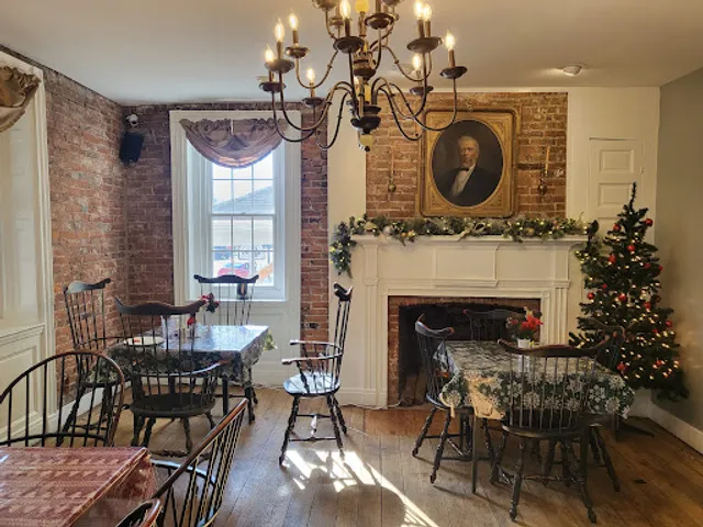 The Hammel House Inn, Restaurant & Bar