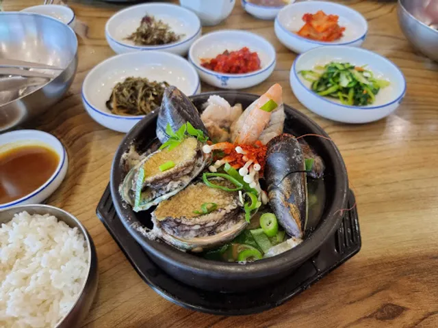 정동진전복뚝배기