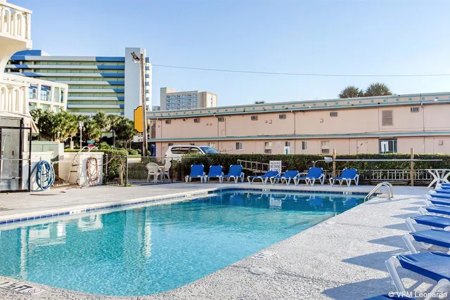 Quail Inn and Suites