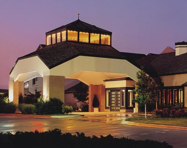 Endeavor Inn & Suites, Trademark Collection by Wyndham