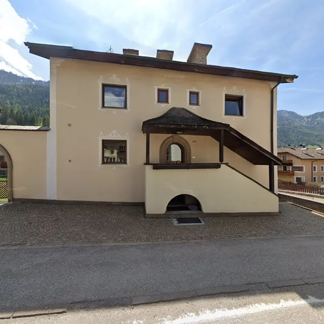 Midias di/des Demetz Diego