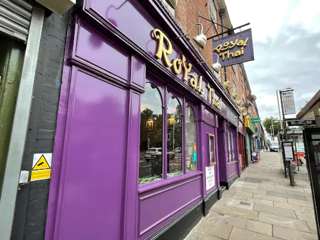 Royal Thai [Dao's Kitchen & Bar] Restaurant-Nottingham