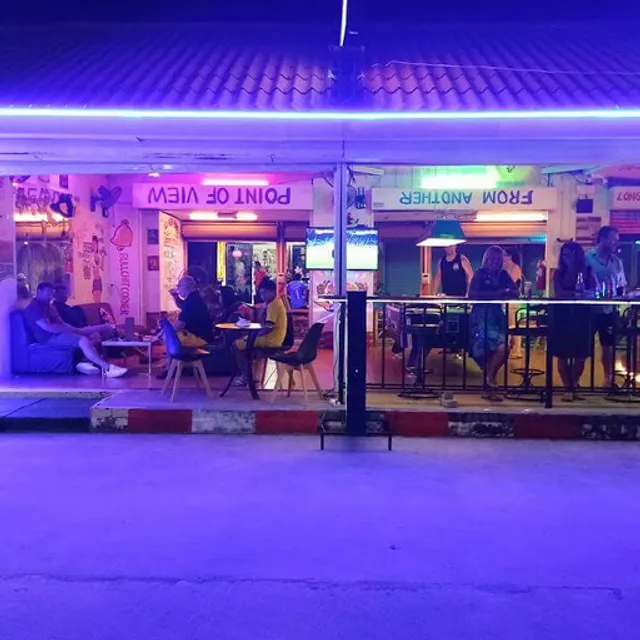 The Crew Bar Lounge Samui