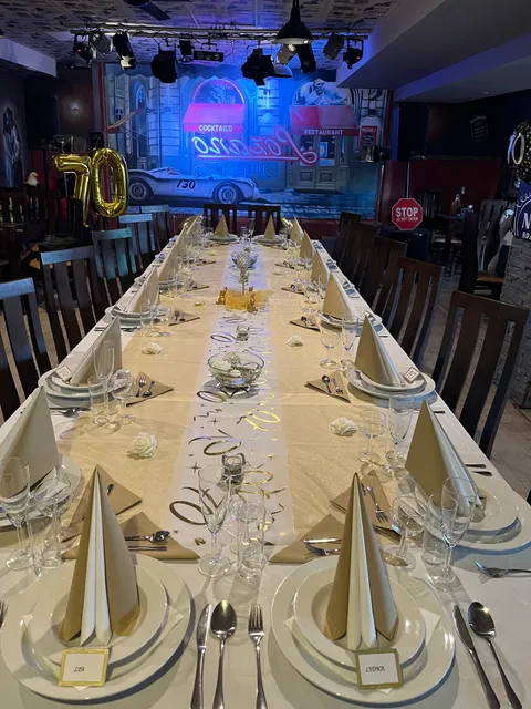 LOZANO Pizzeria & Pub