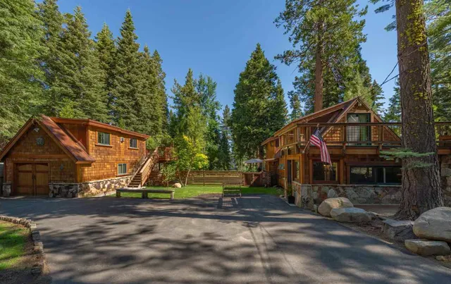 Chalet And Guest House Lake Tahoe