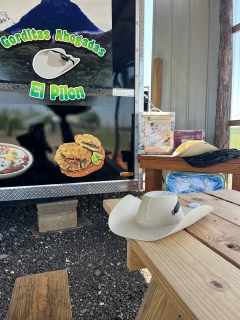 Gorditas Ahogadas El Pilon