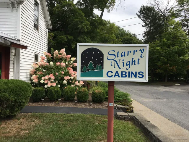 Starry Night Cabins