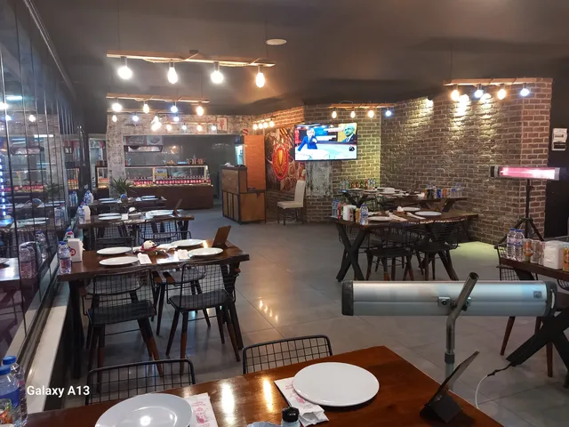 Şampiyon Cağ Kebap KOKOREÇ IZGARA SOLONU