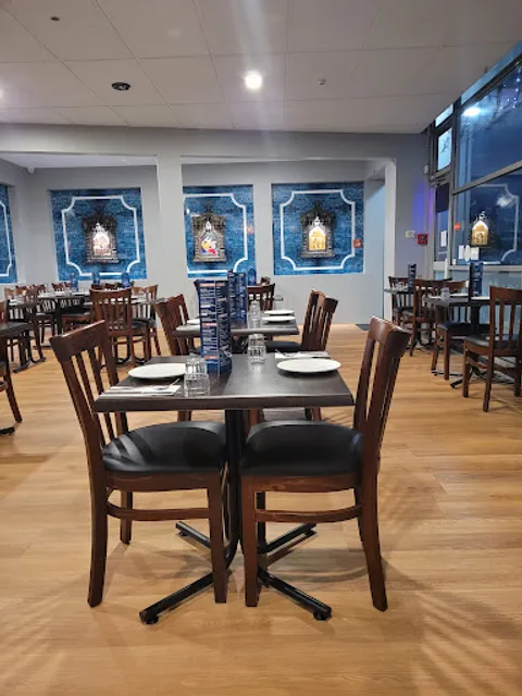 Urban India Bar & Eatery