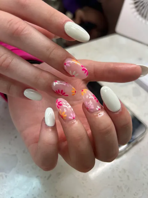 UL nails & spa