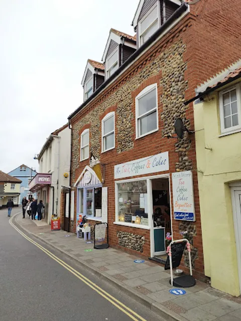 Mr Tea's, Coffee & Cakes