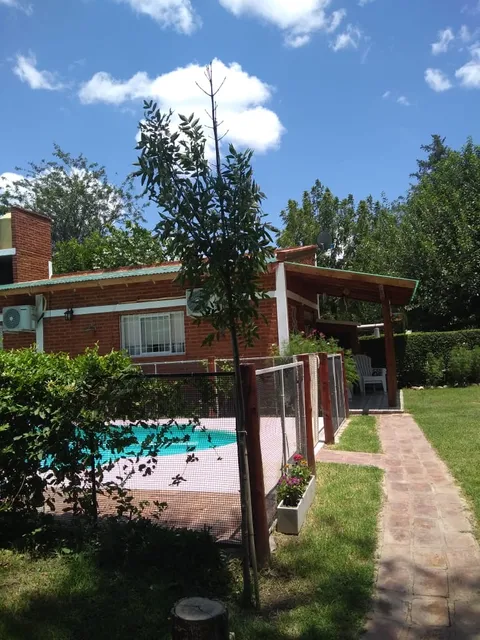 Cabaña Los Porteños