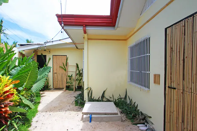 Yellow Banana Siargao