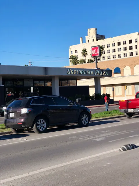 Greyhound Plaza Mall